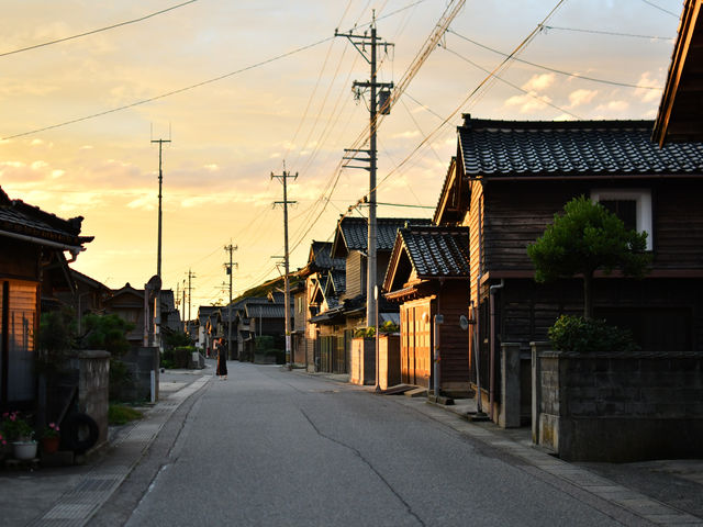 夕暮れ時の近所の風景_TOGISO 能登の古民家民泊