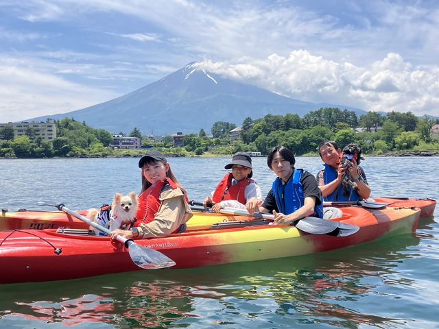 お天気の良い日は雄大
な富士山を眺めながらカヤック体験が楽しめます♪_NaturaBase