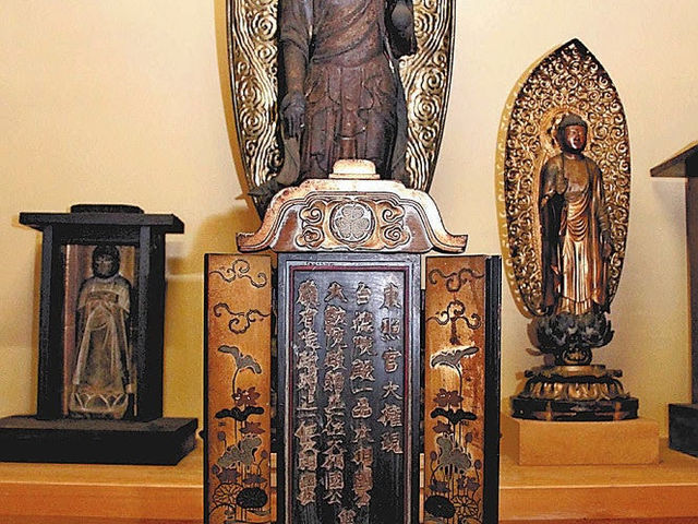 途中の山寺に今も残る、徳川4代の位牌。_甲賀リアル忍者研究所