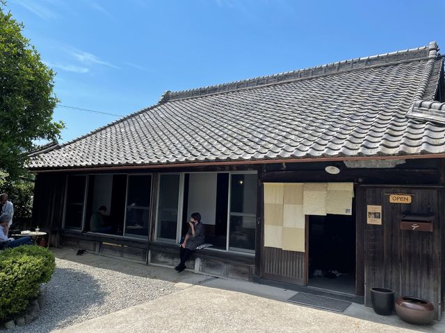 〈外観〉明治頃の古民家です。_志賀野ベース