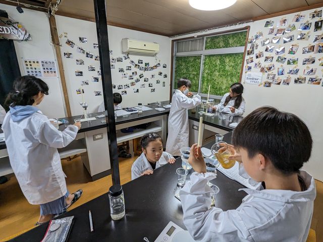 ジュニア研究者を育てる「研究部」も人気_手作り科学館 Exedra