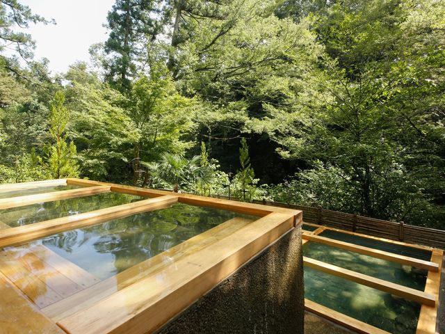 「湯畑」には7つの
湯舟がございます。(内2つは女性専用)_山中温泉 湯畑の宿 花つばき