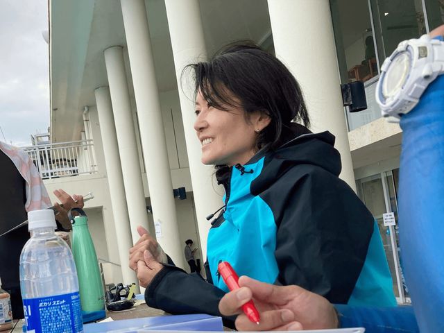 座学は深く潜るための知識の宝庫、世界中の海で練習を続ける現役選手がレクチャーします。_フリーダイブ マニア
