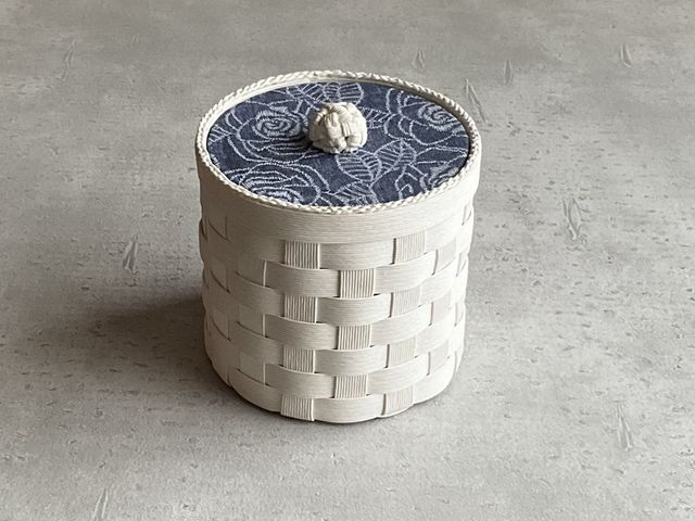 9月の作品(蓋つきボックス)_アトリエブルーローズ