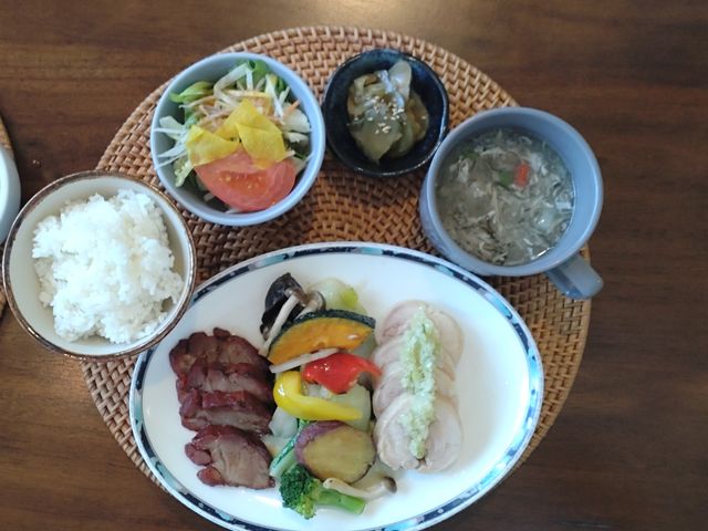 Cafe R