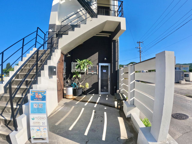 店舗外観_といろ