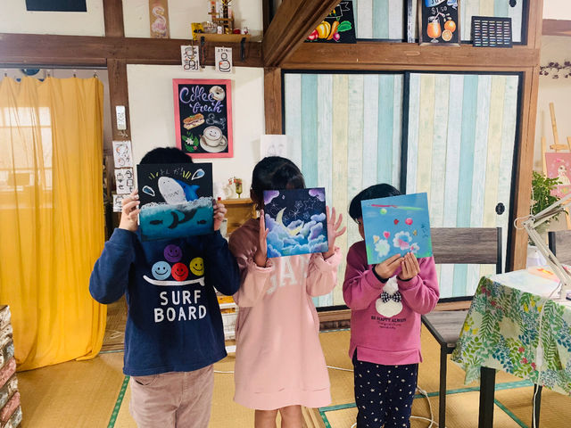 お子様から大人の方まで年代を問わず楽しんで頂けます。絵の下書きはご用意しますが、ご自分の好きなようにアレンジも可能です。_チョークアート Belle Epoque