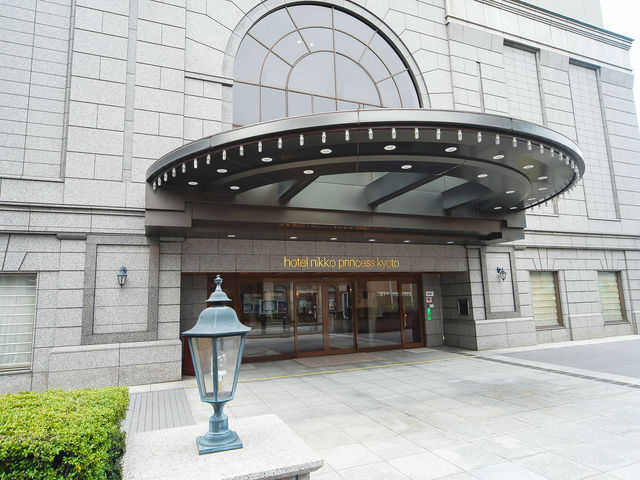ホテルエントランス_ホテル日航プリンセス京都