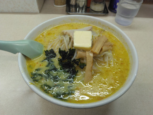 味の札幌 大西