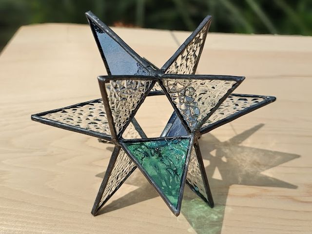 ステンドグラス紫光