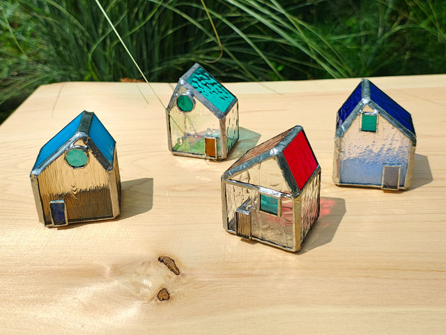 ステンドグラス紫光