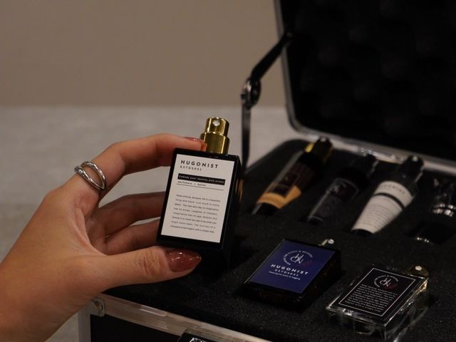 ボトルも自由にカスタマイズできます。15ml、30ml、50mlのサイズをご用意。_HUGONIST 恵比寿店