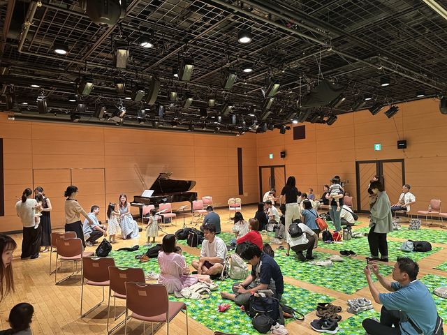 シート席+椅子席で安心!_市民文化創造館きらら・アンフィニシアター船橋