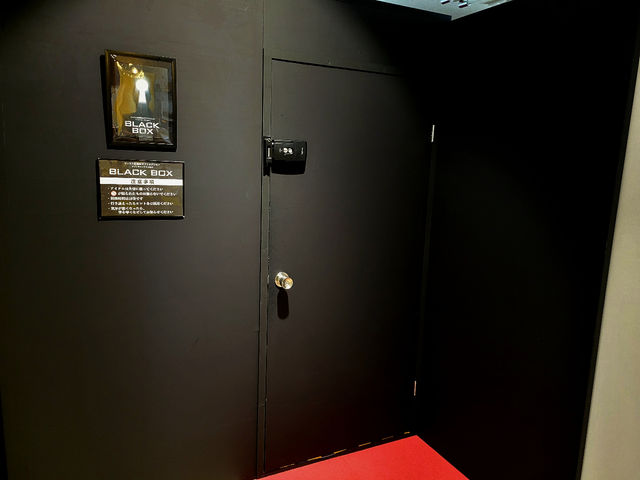 「黒い部屋」に実際に閉じ込められる_ナゾトキエンタメスペース・ワンダーラボ