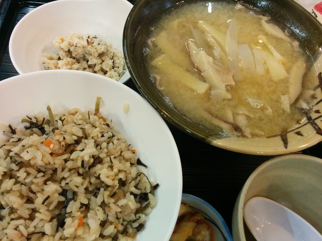 ぬちぐすい