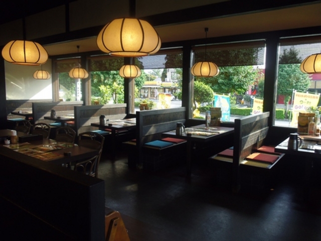 味の民芸 成田ニュータウン店の写真1