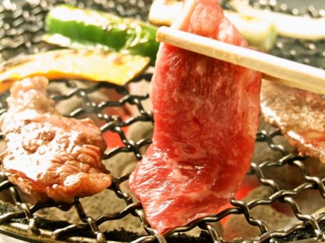 炭火焼肉 島田屋 拓北店の写真1