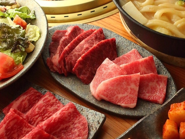 焼肉 なかむら 西の丸店の写真1