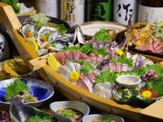 冠地鶏とかぼす平目 とよの本舗 三宮東門店の写真1