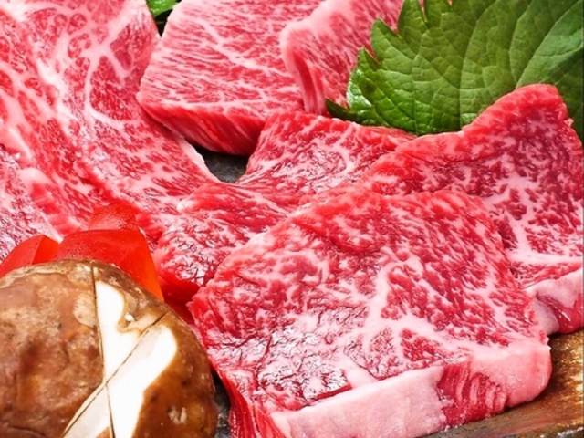 炭火焼肉 じもんじゅの写真1