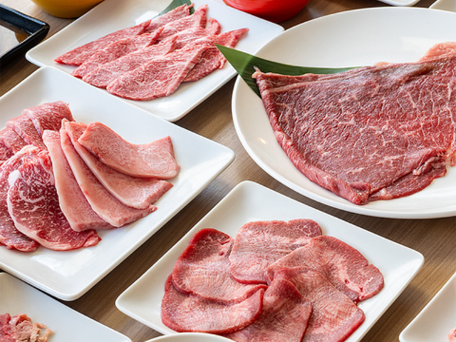 和牛焼肉食べ放題 肉屋の台所 上野公園前店の写真1