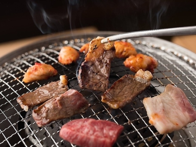 七輪焼肉 游來の写真1