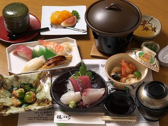 海鮮市場 徳川の写真1