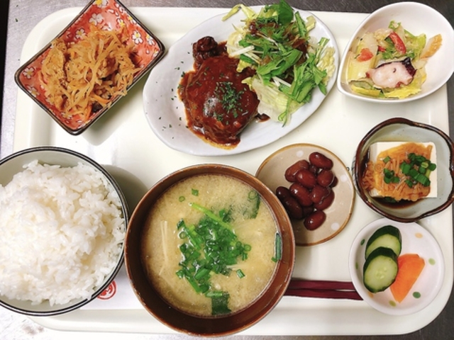 cafe明估Akkoの写真1