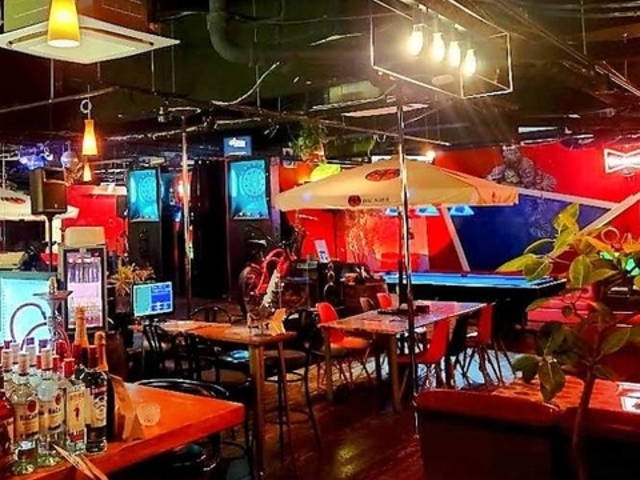Free style bar リレーションズの写真1