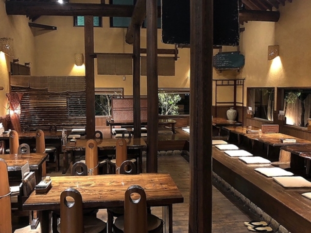 海鮮創作酒房 湾 ベイの写真1