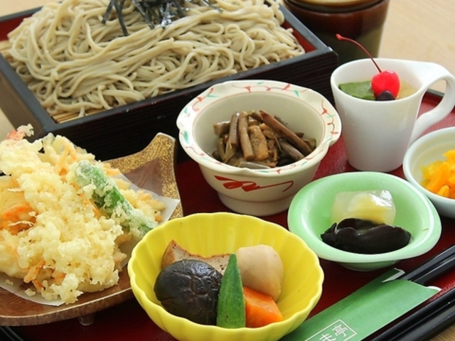のどごし爽やか十割蕎麦 みやま亭の写真1