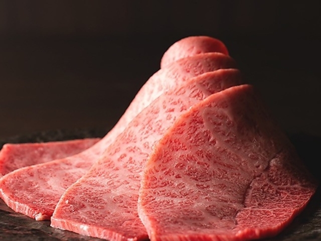 焼肉 とみ 横浜関内店の写真1