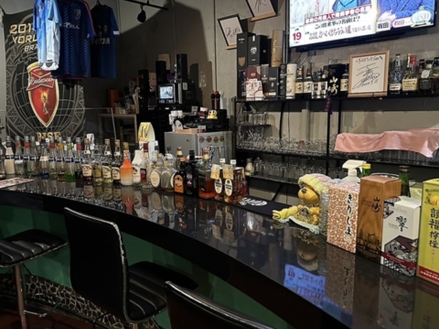 ワールド スポーツ カフェ バー ホームズの写真1
