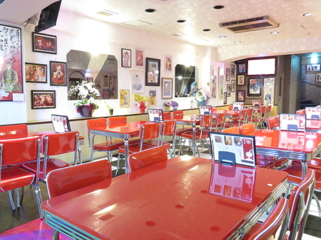 漫画ギャラリーCAFE オカオカの写真1