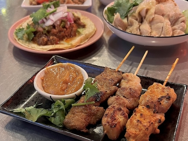 エスニック酒場 バックヤードの写真1