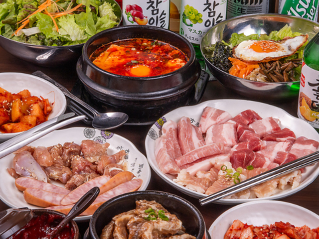 韓国家庭料理 焼肉 ちんぐの写真1