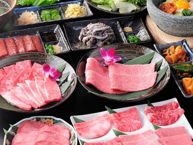 焼肉 暁牛 難波の写真1