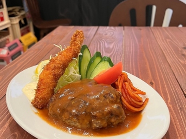 ミカヤ洋食堂の写真1