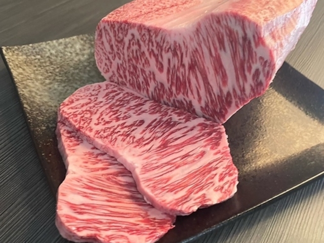 焼肉ホルモン鬼島の写真1