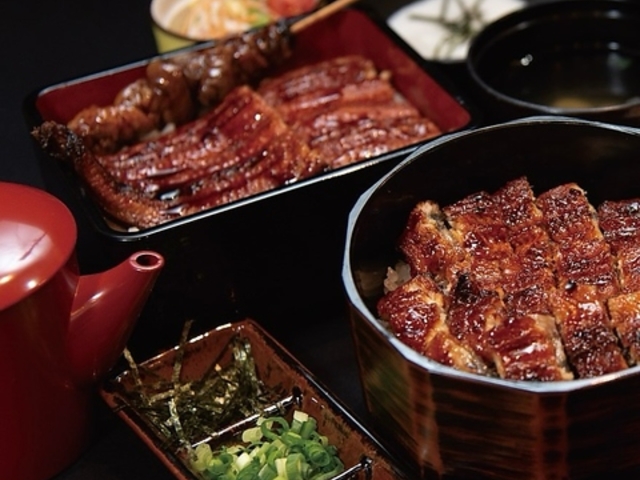 鰻と但馬牛ひつまぶし かぐら神重の写真1