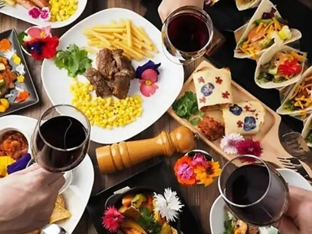 Diningbar ミックスナッツの写真1