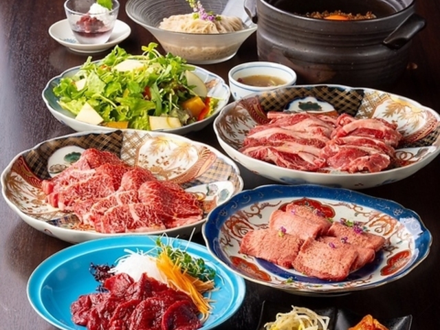 焼肉佰式 福島駅前店の写真1