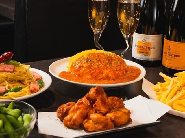 FOOD BAR アルバロッソの写真1