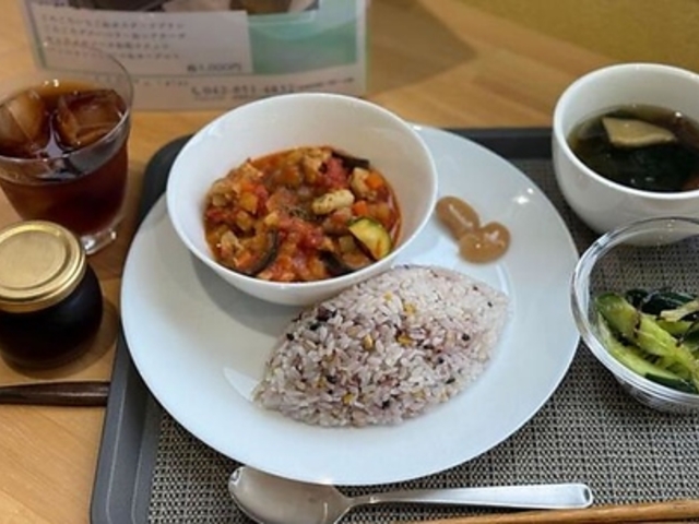 フィットネスカフェ plus プラスの写真1