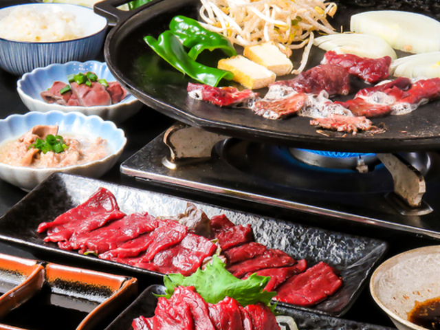 純国産馬刺しと馬焼肉の店 馬藤 小倉店の写真1