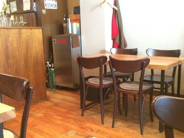 フォーハーツカフェ