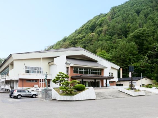 葛巻町社会体育館