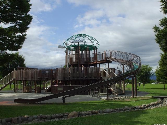 大型木製遊具_西公園