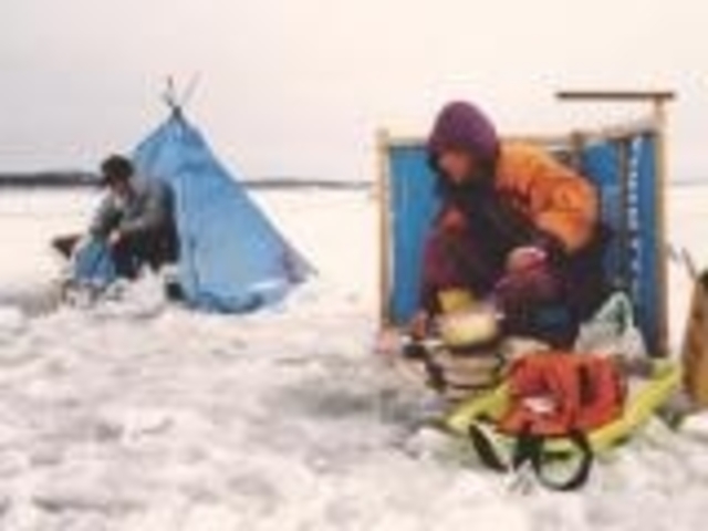 八郎潟承水路ワカサギ釣り