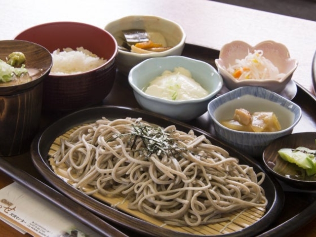 階上早生階上そば_階上町わっせ交流センター 階上早生そば打ち体験